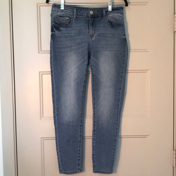 Ashley Mason Skinny Fit Blue Jeans - Picture 3 of 3